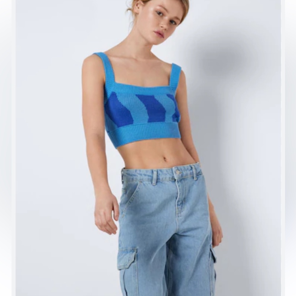 Noisy may Blue cosmic Fitted Crop Tank Top large